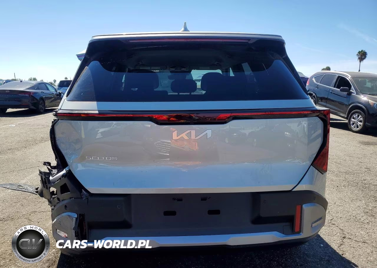 2027 Kia Seltos S VIN:KNDEL3D33V7015111 - 6