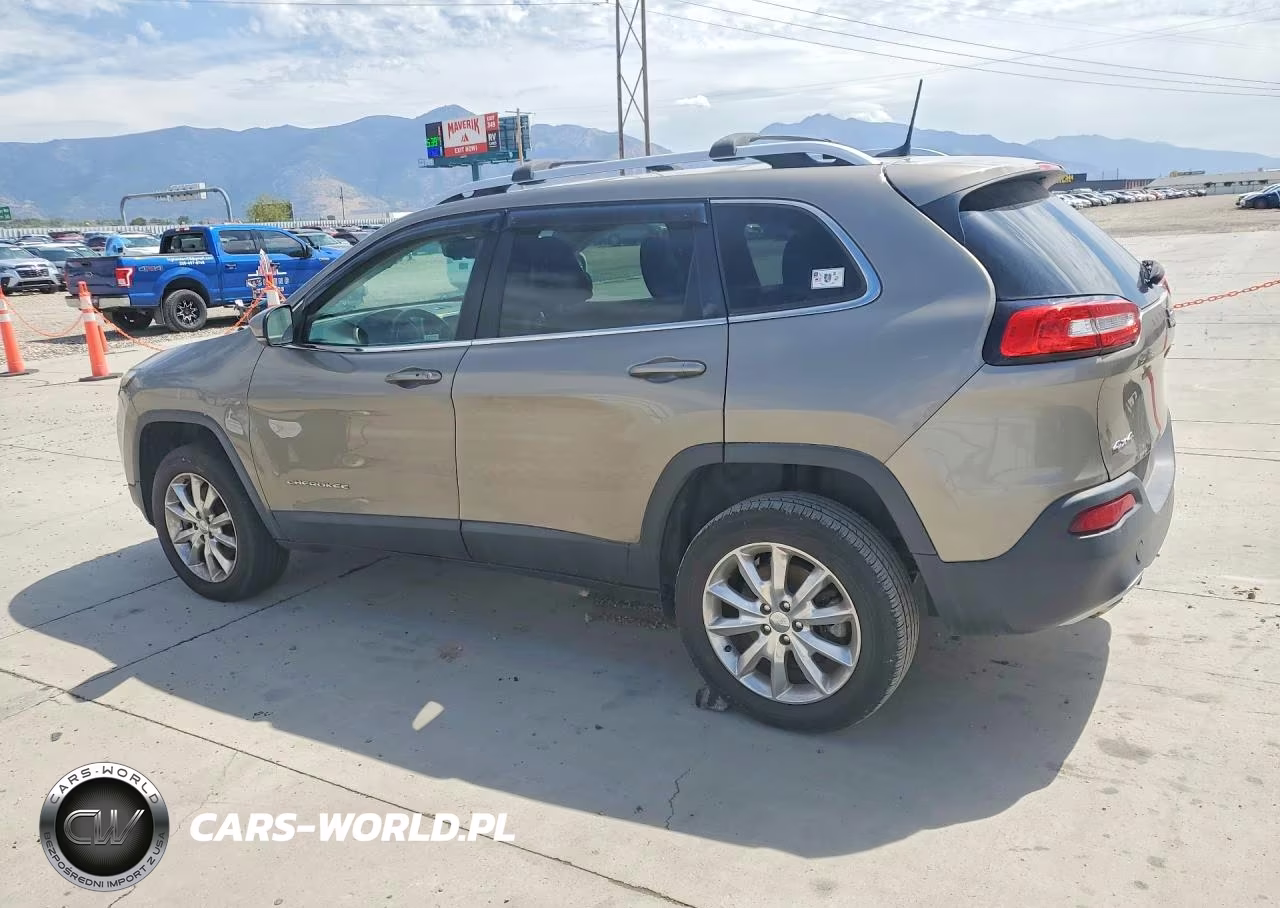 2017 Jeep Cherokee Limited VIN:1C4PJMDBXHW557635 - 2