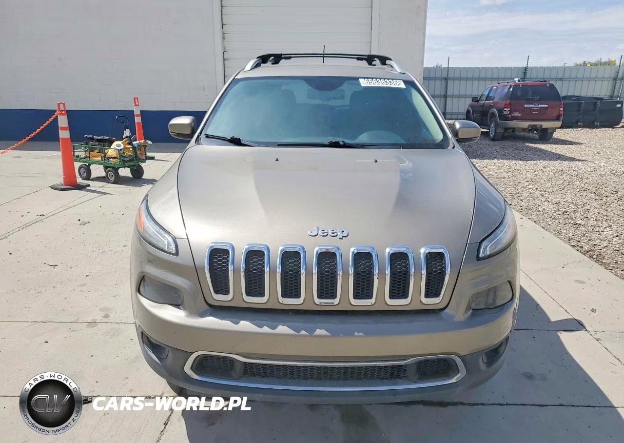 2017 Jeep Cherokee Limited VIN:1C4PJMDBXHW557635 - 5
