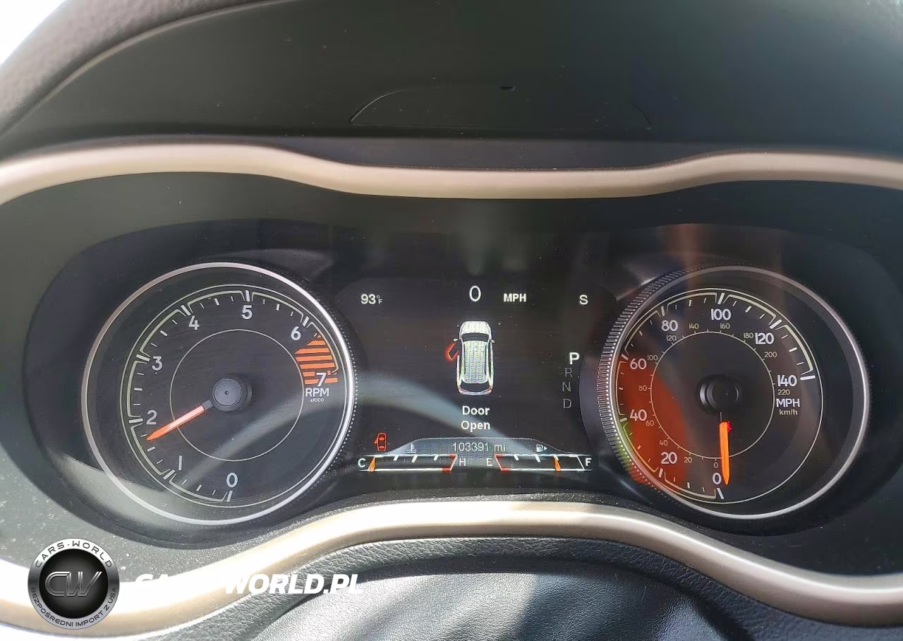 2017 Jeep Cherokee Limited VIN:1C4PJMDBXHW557635 - 9