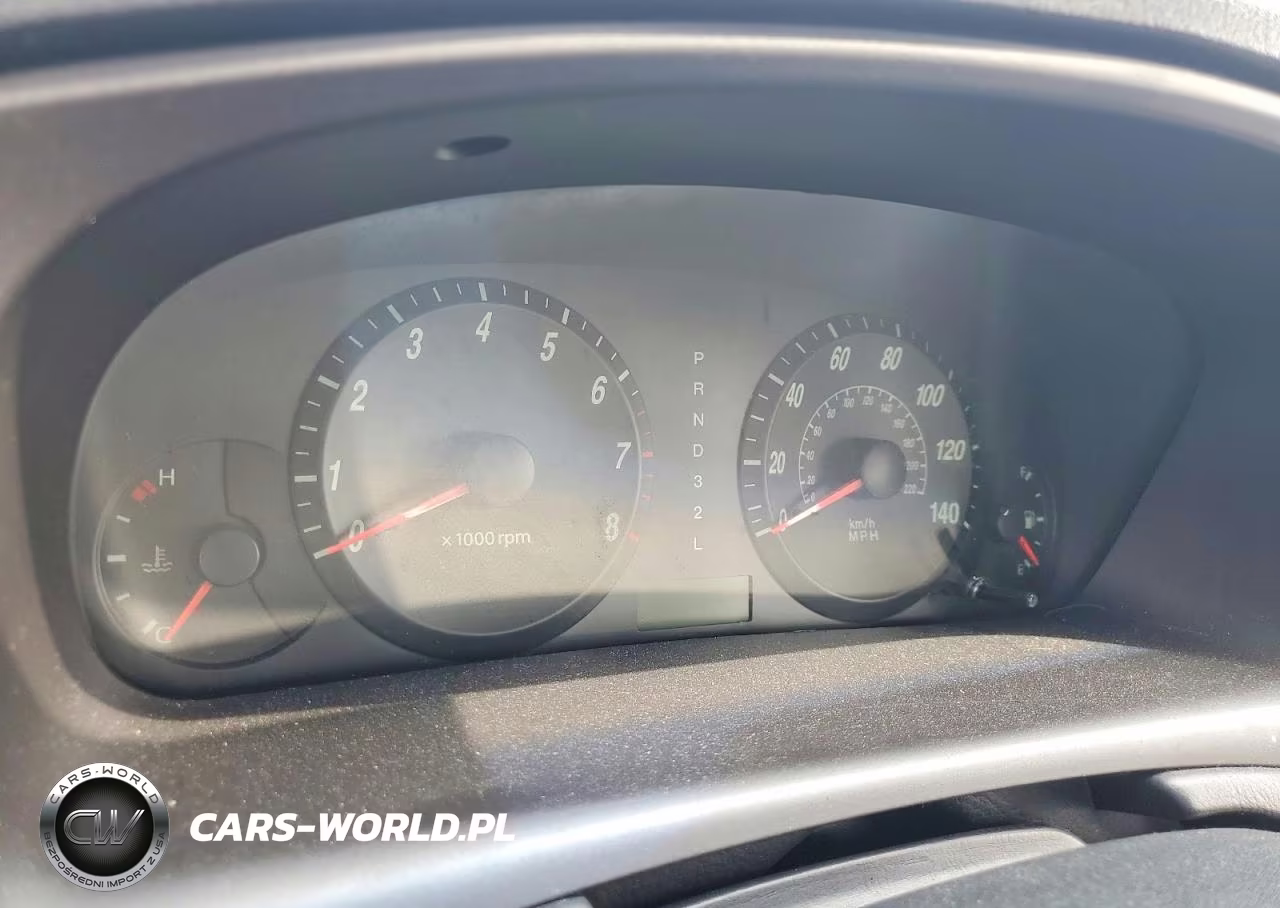 2004 Hyundai Elantra Gls VIN:KMHDN46D34U775553 - 9