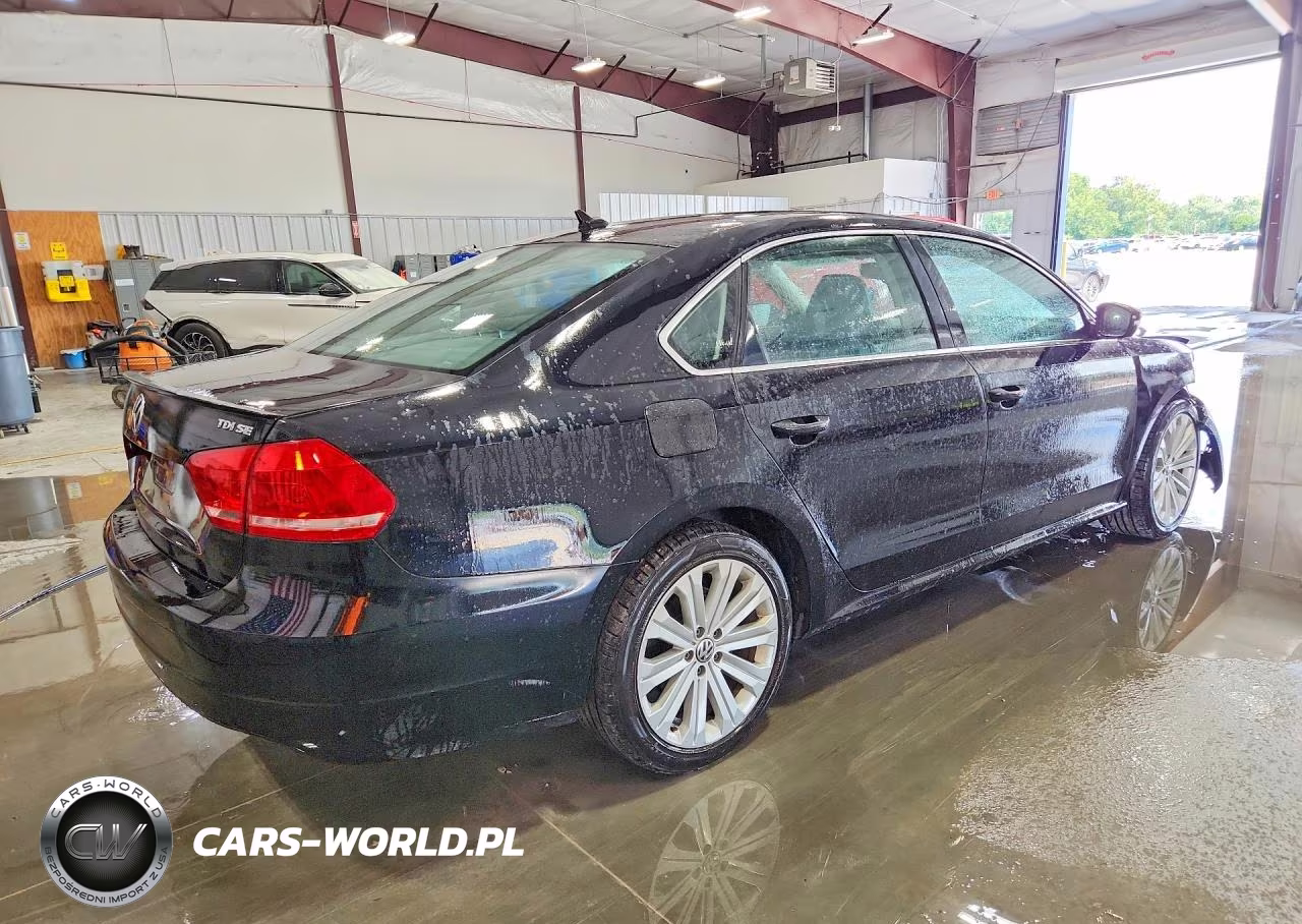 2013 Volkswagen Passat Se VIN:1VWBN7A36DC102397 - 3