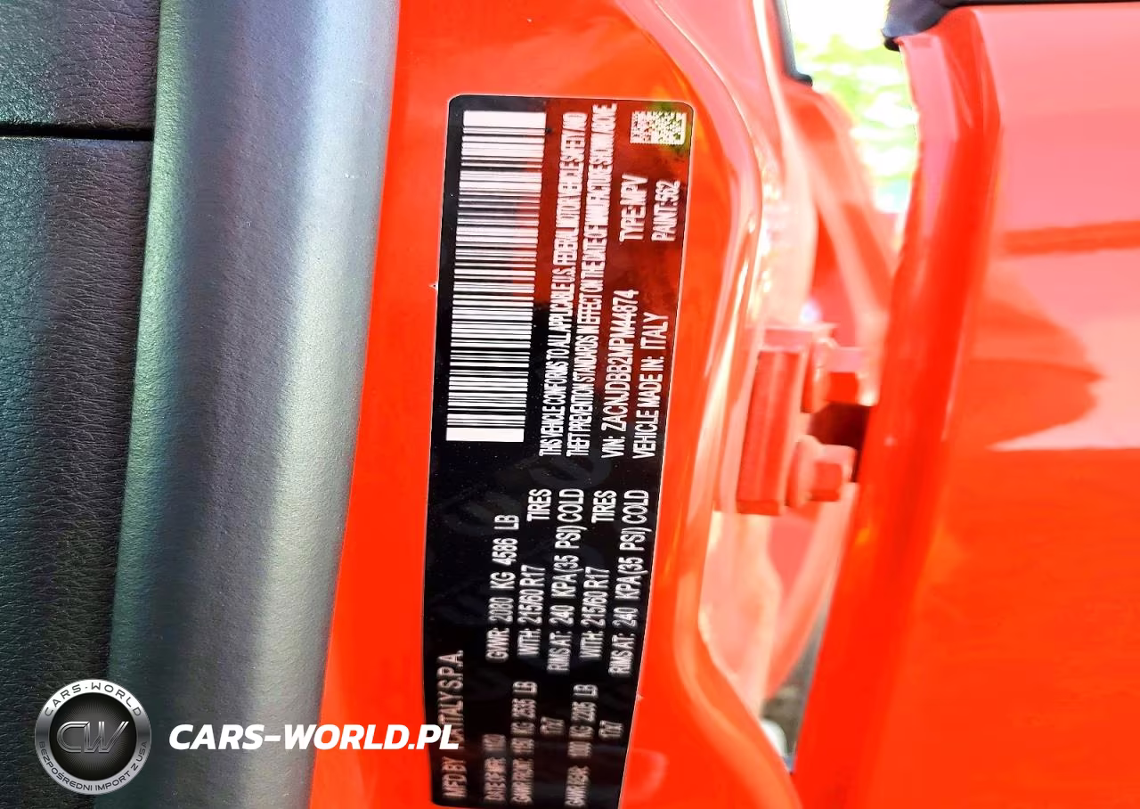 2021 Jeep Renegade Latitude VIN:ZACNJDBB2MPM44874 - 13