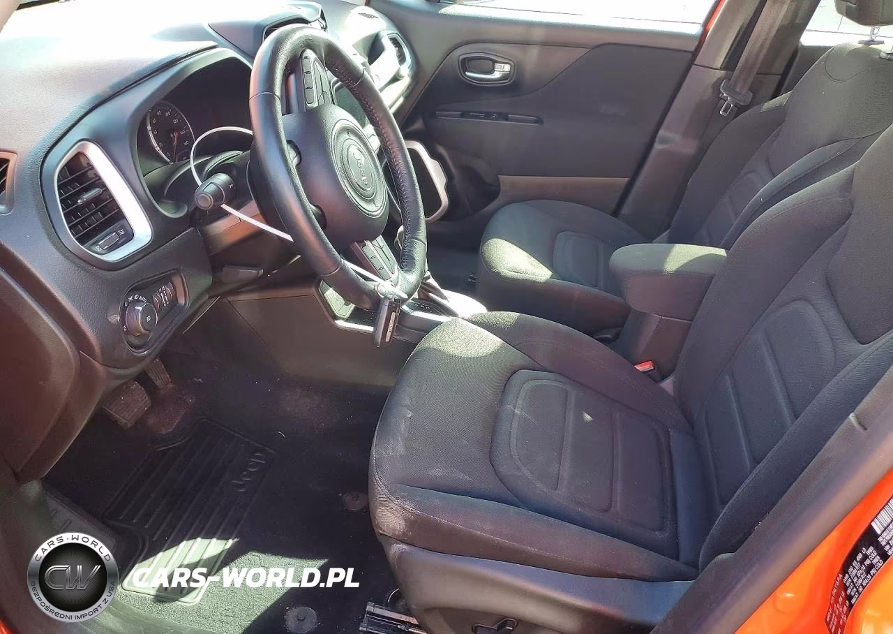 2021 Jeep Renegade Latitude VIN:ZACNJDBB2MPM44874 - 7