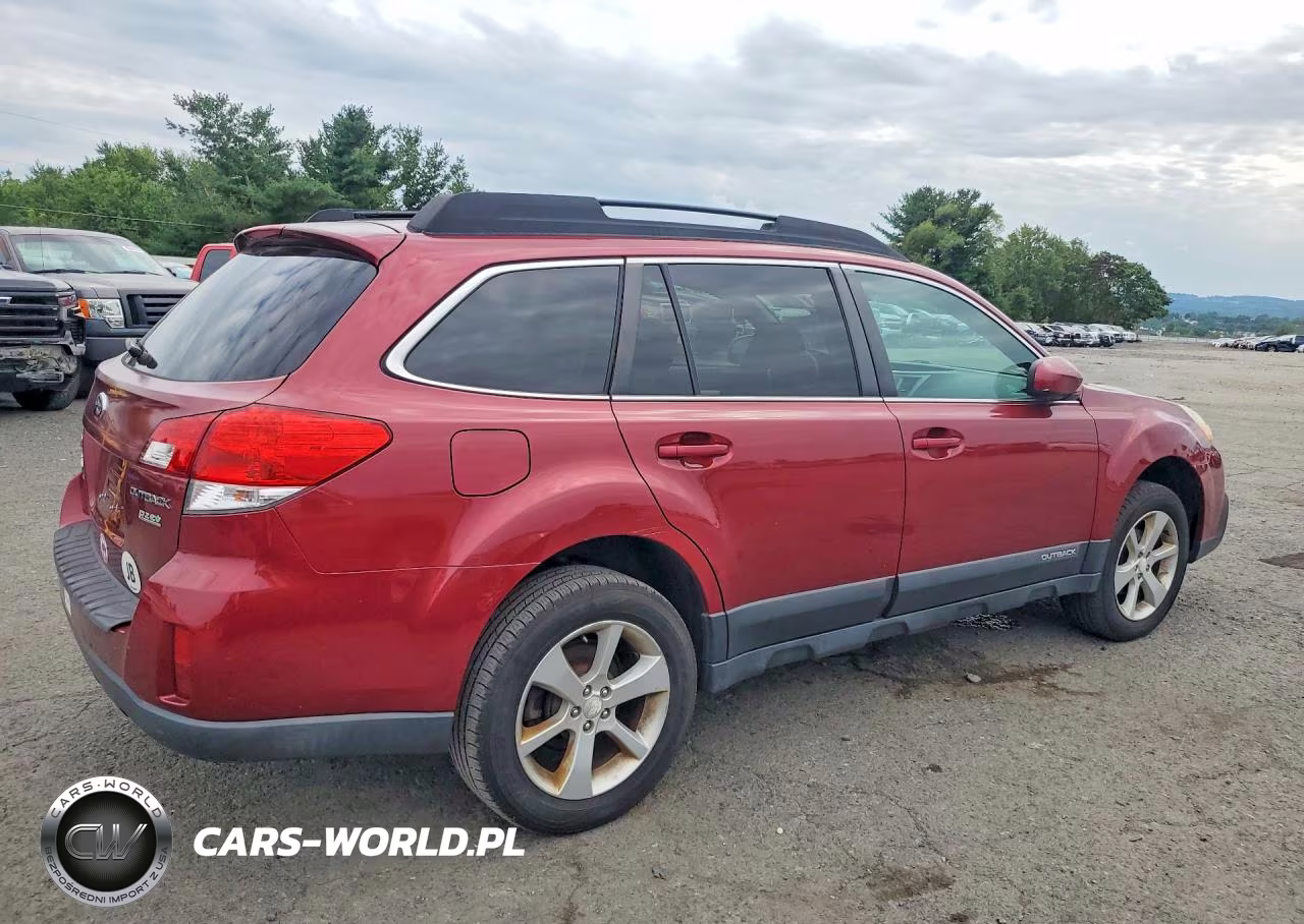 2013 Subaru Outback 2.5I Premium VIN:4S4BRBCC1D3299790 - 3