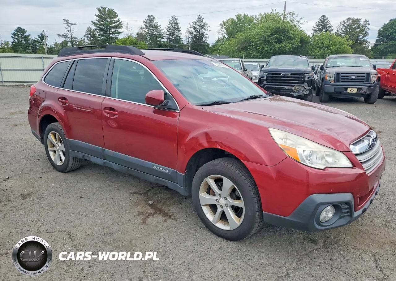 2013 Subaru Outback 2.5I Premium VIN:4S4BRBCC1D3299790 - 4