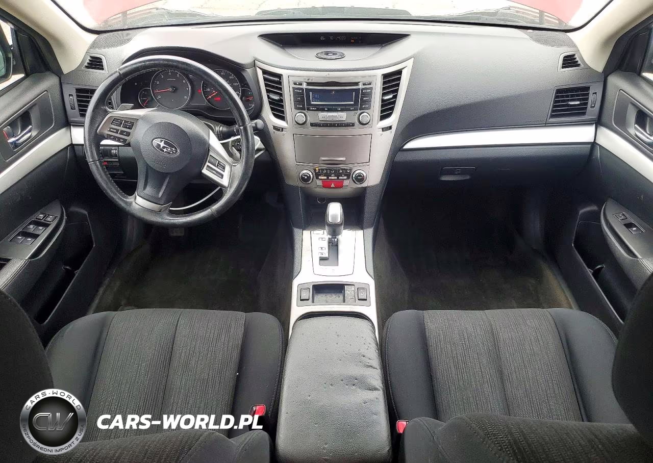2013 Subaru Outback 2.5I Premium VIN:4S4BRBCC1D3299790 - 8