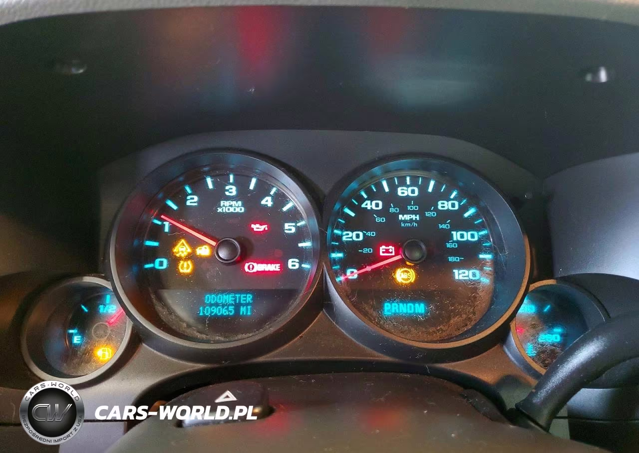 2011 Chevrolet Silverado K1500 VIN:1GCNKPE06BF115767 - 9