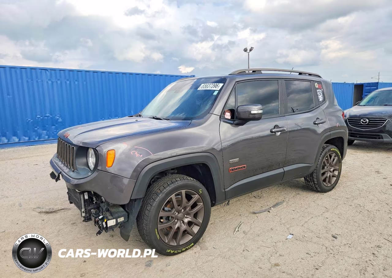 2016 Jeep Renegade Latitude – zdjęcie 1 z 12
