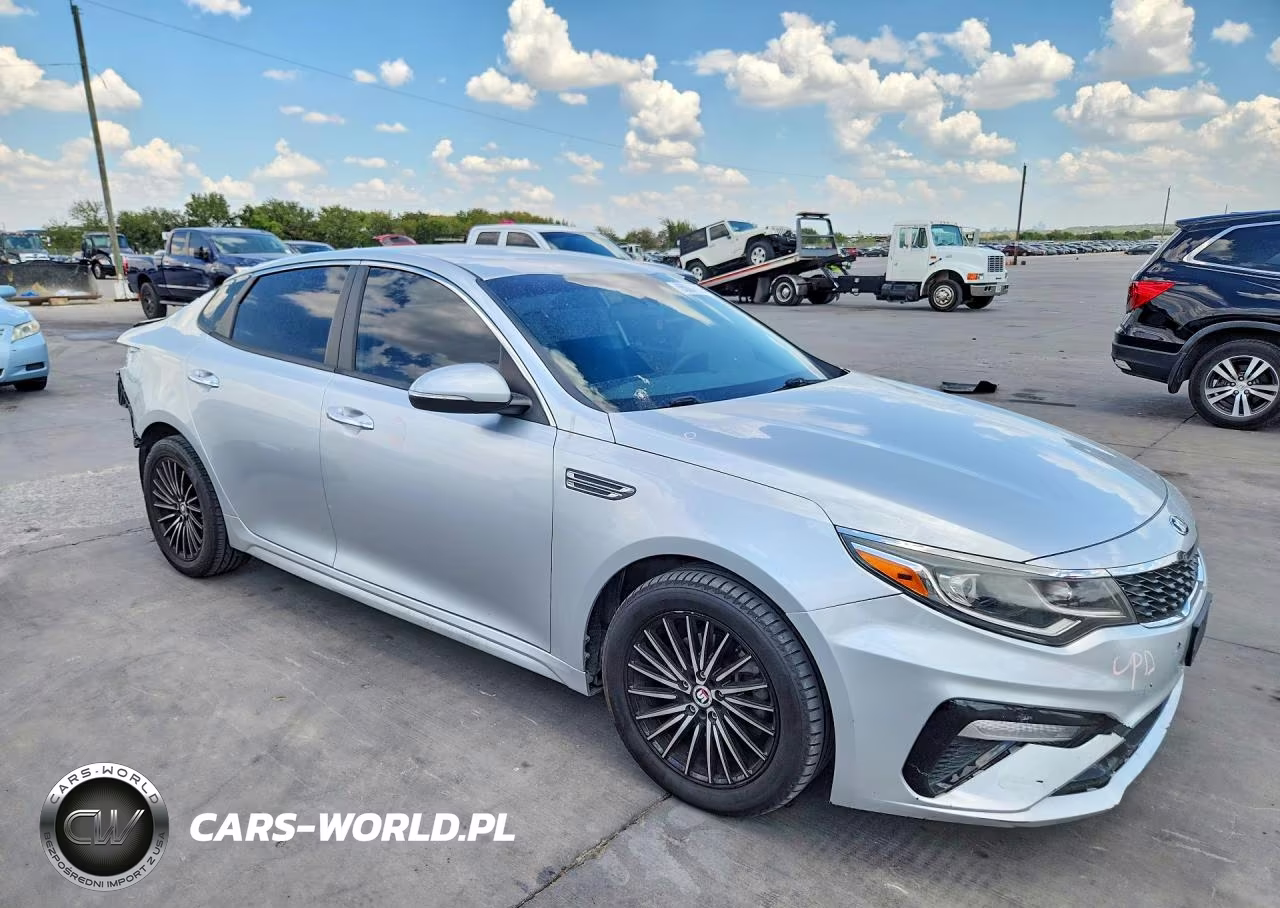2019 Kia Optima Lx VIN:5XXGT4L3XKG278201 - 4