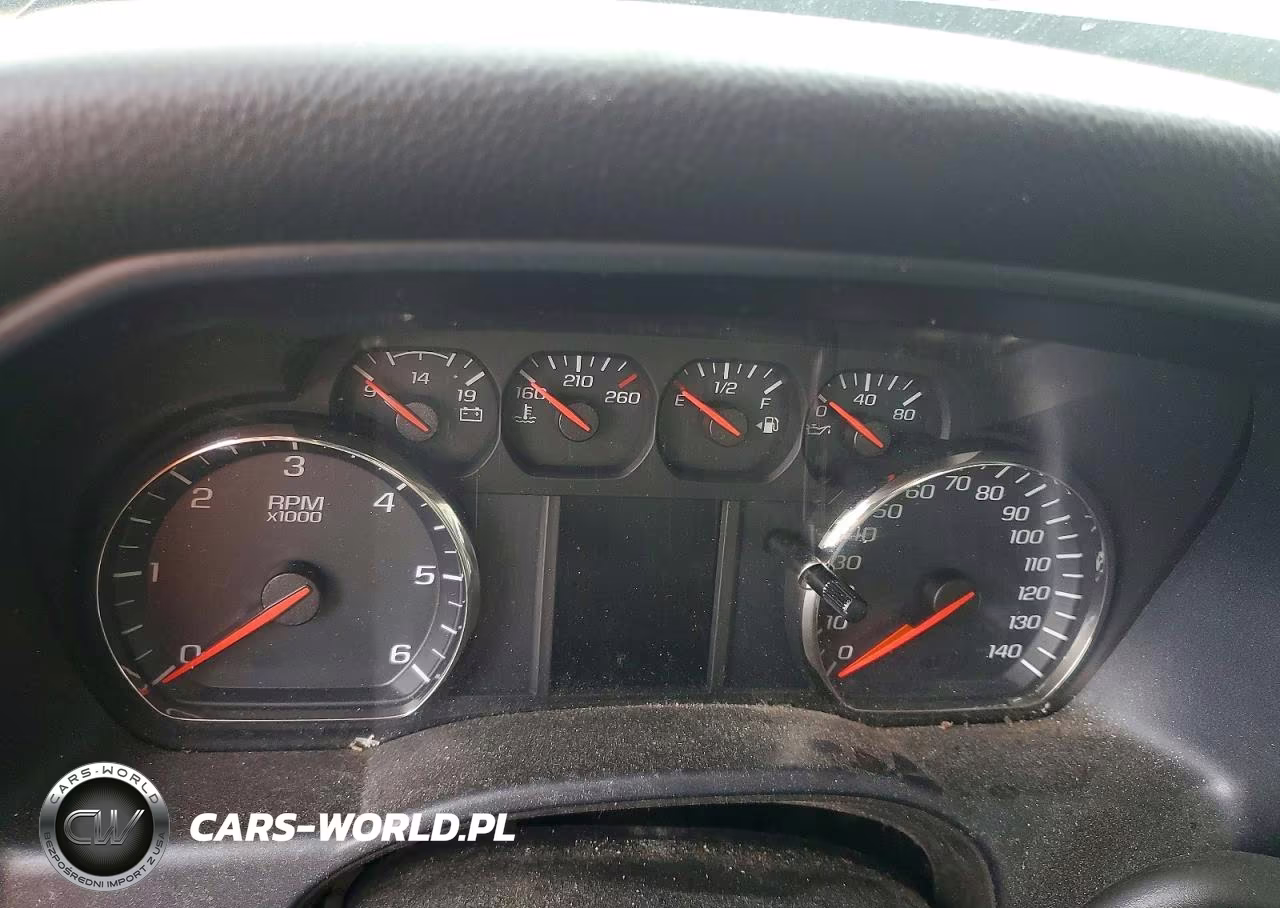 2017 Chevrolet Silverado C1500 VIN:1GCRCNEC2HZ377967 - 9