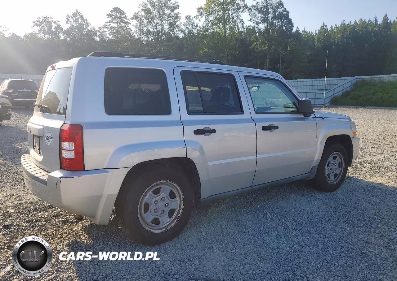 2008 Jeep Patriot Sport VIN:1J8FF28W08D514585 - 3