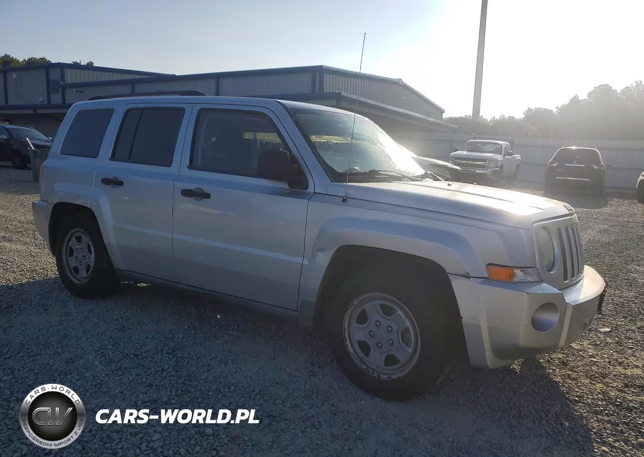 2008 Jeep Patriot Sport VIN:1J8FF28W08D514585 - 4