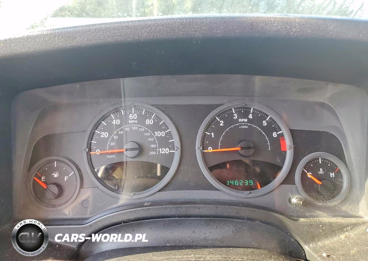 2008 Jeep Patriot Sport VIN:1J8FF28W08D514585 - 9
