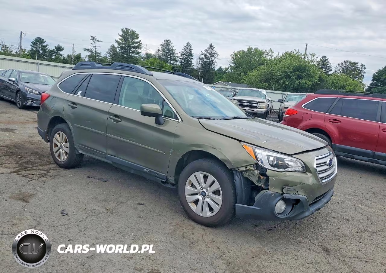 2015 Subaru Outback 2.5I Premium VIN:4S4BSACC3F3315831 - 4