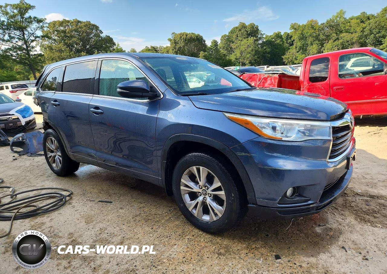 2016 Toyota Highlander Le Plus VIN:5TDBKRFH6GS352415 - 4
