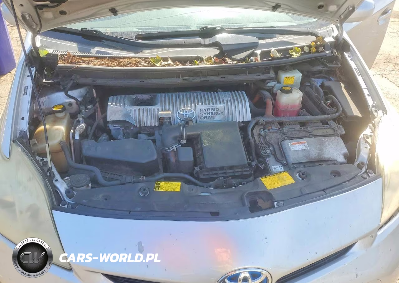 2012 Toyota Prius Two VIN:JTDKN3DU8C5398431 - 11