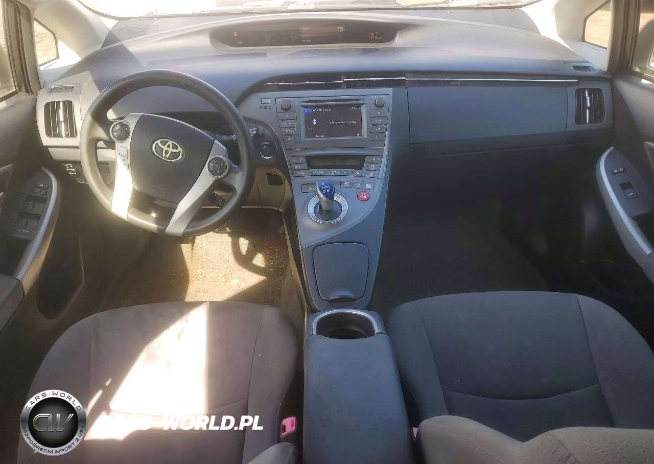 2012 Toyota Prius Two VIN:JTDKN3DU8C5398431 - 8