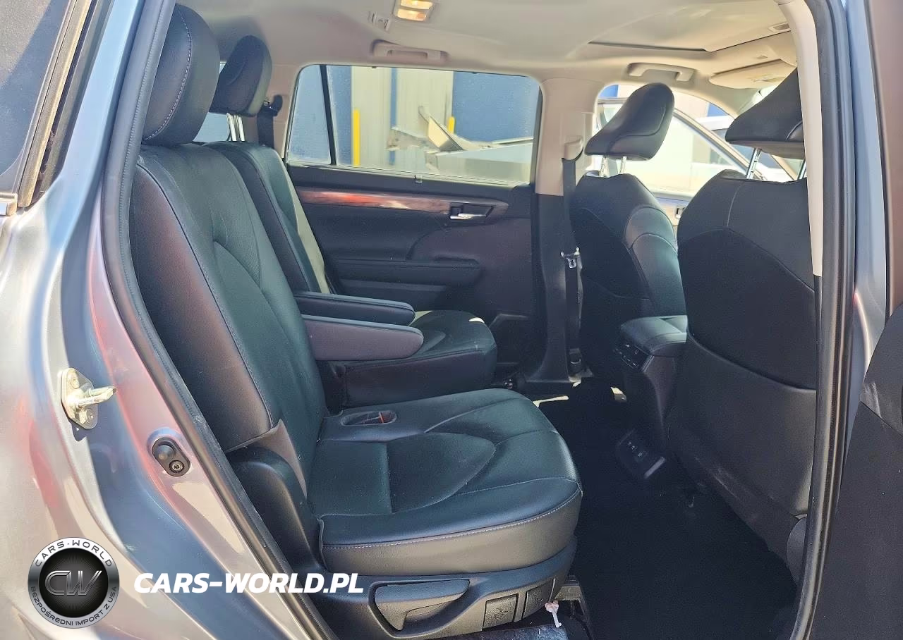 2020 Toyota Highlander Limited VIN:5TDYZRAH7LS024511 - 11