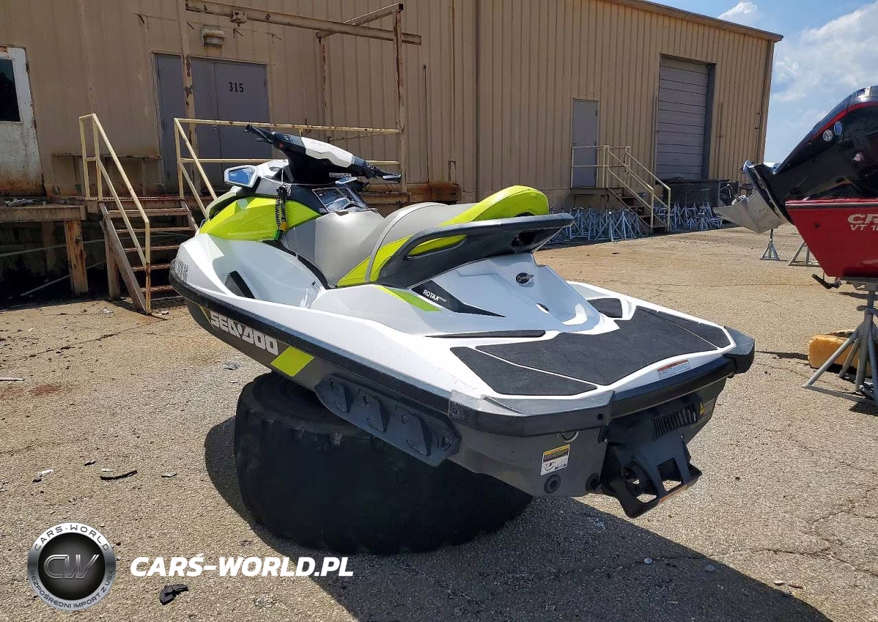 2017 Sea-Doo Jet Ski VIN:YDV36670K617 - 3