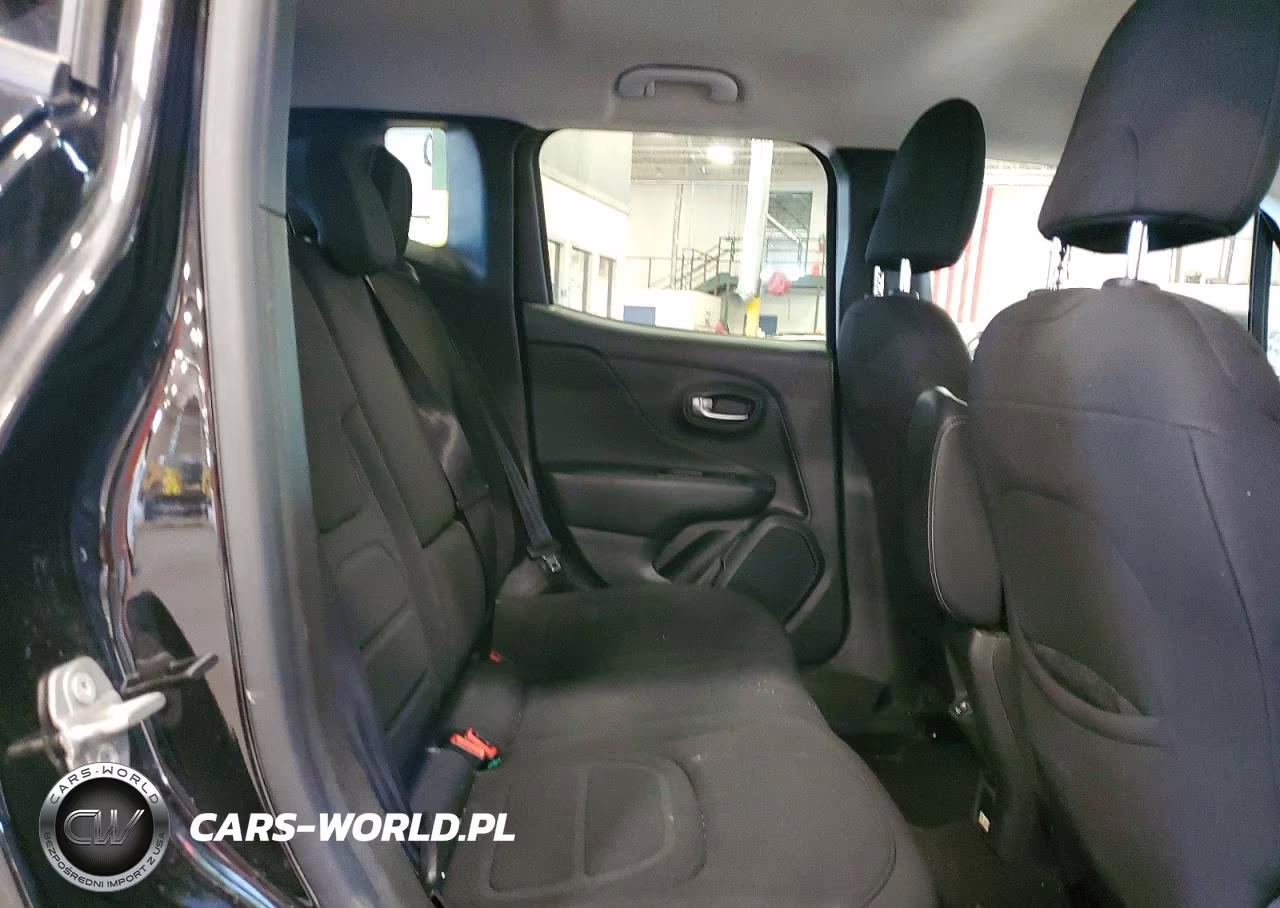 2022 Jeep Renegade Latitude VIN:ZACNJDB13NPN50470 - 11