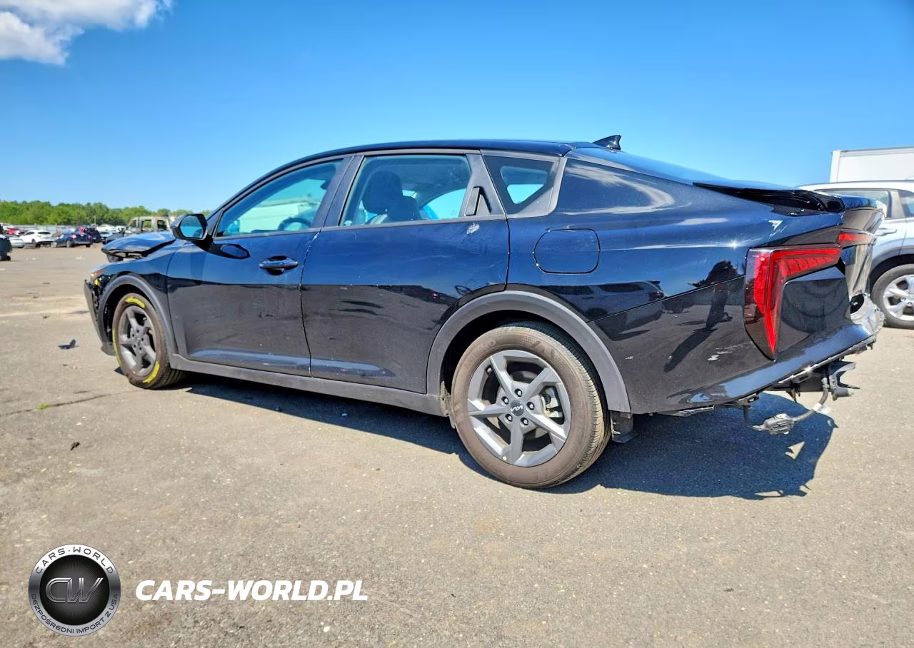2025 Kia K4 Lxs VIN:3KPFT4DE4SE101714 - 2
