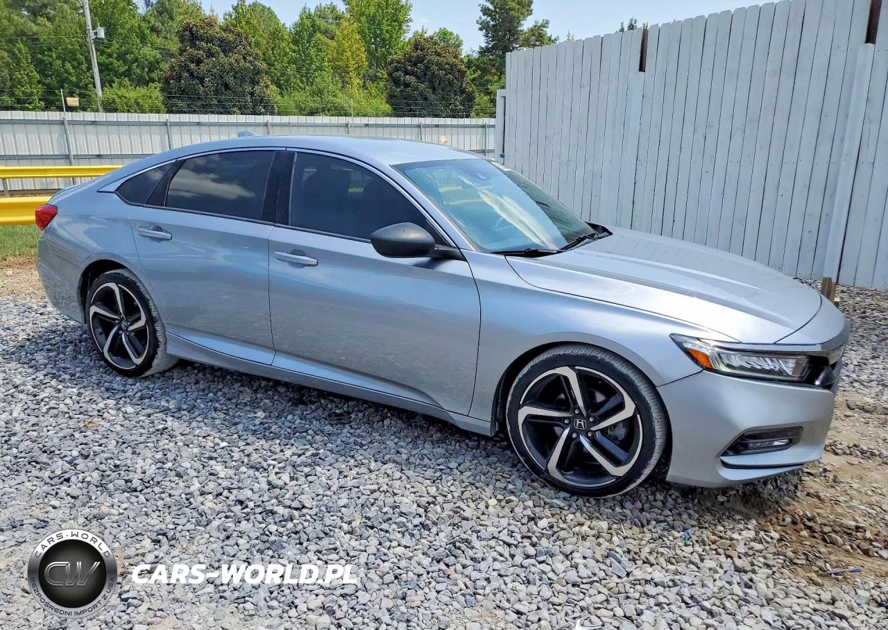 2020 Honda Accord Sport VIN:1HGCV1F3XLA010072 - 4