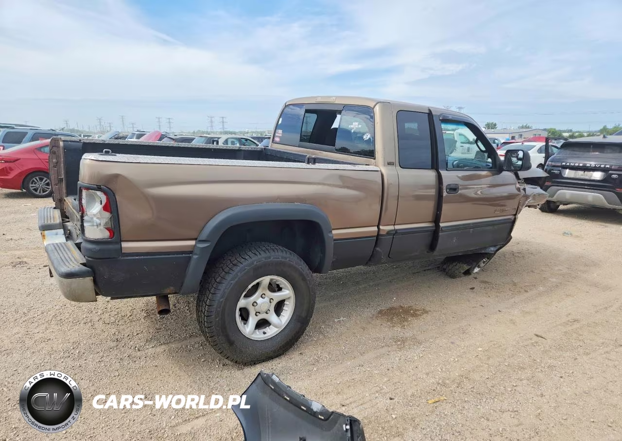 2001 Dodge Ram 1500 VIN:3B7HF13Z81G177457 - 3