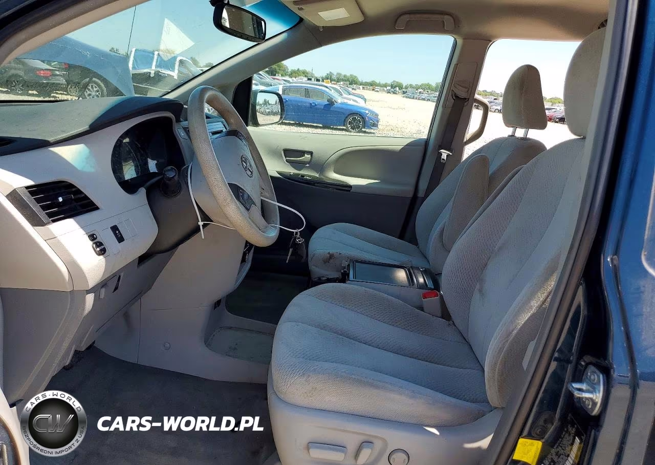 2012 Toyota Sienna Le VIN:5TDKK3DC7CS231746 - 7