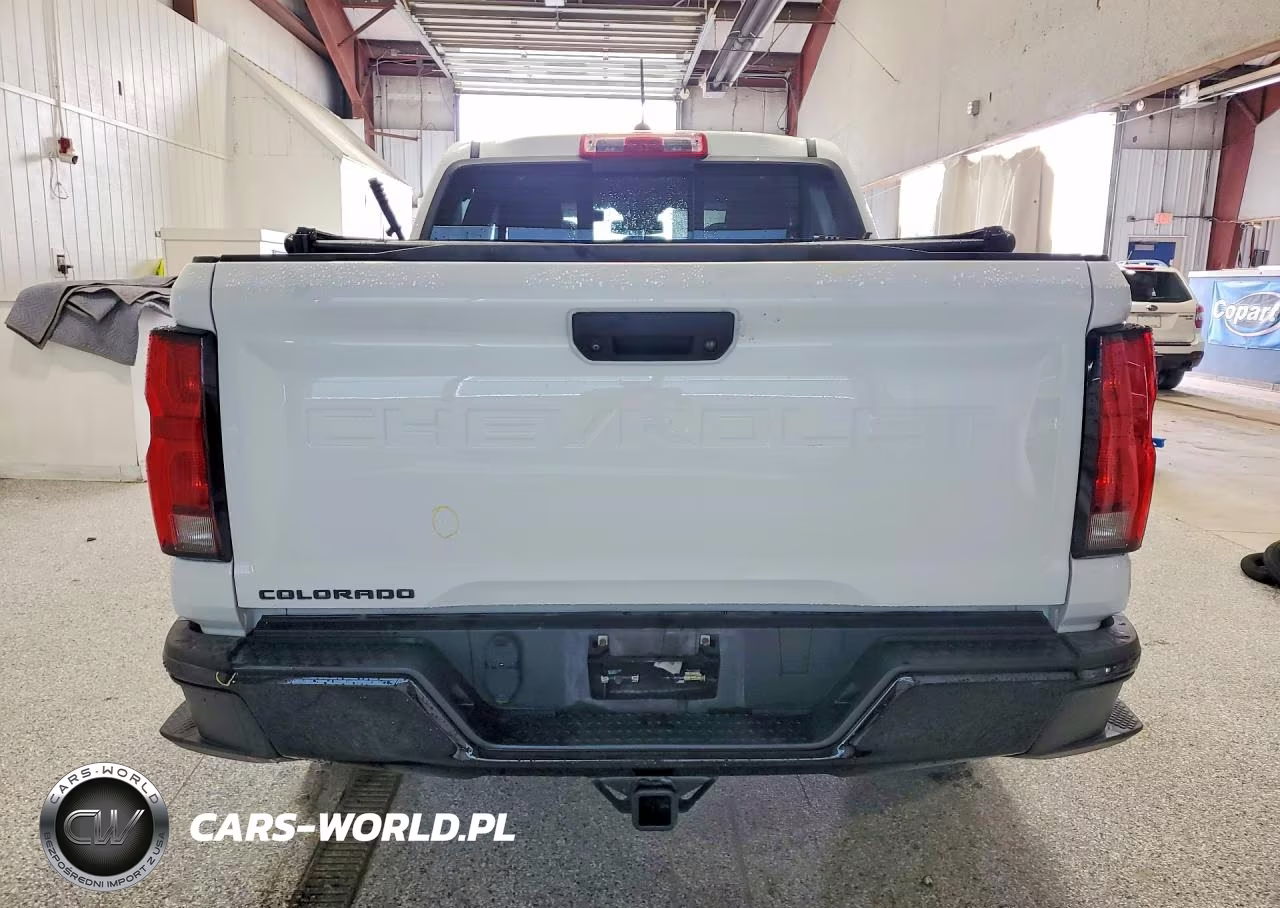 2023 Chevrolet Colorado Z71 VIN:1GCPTDEK8P1193736 - 6