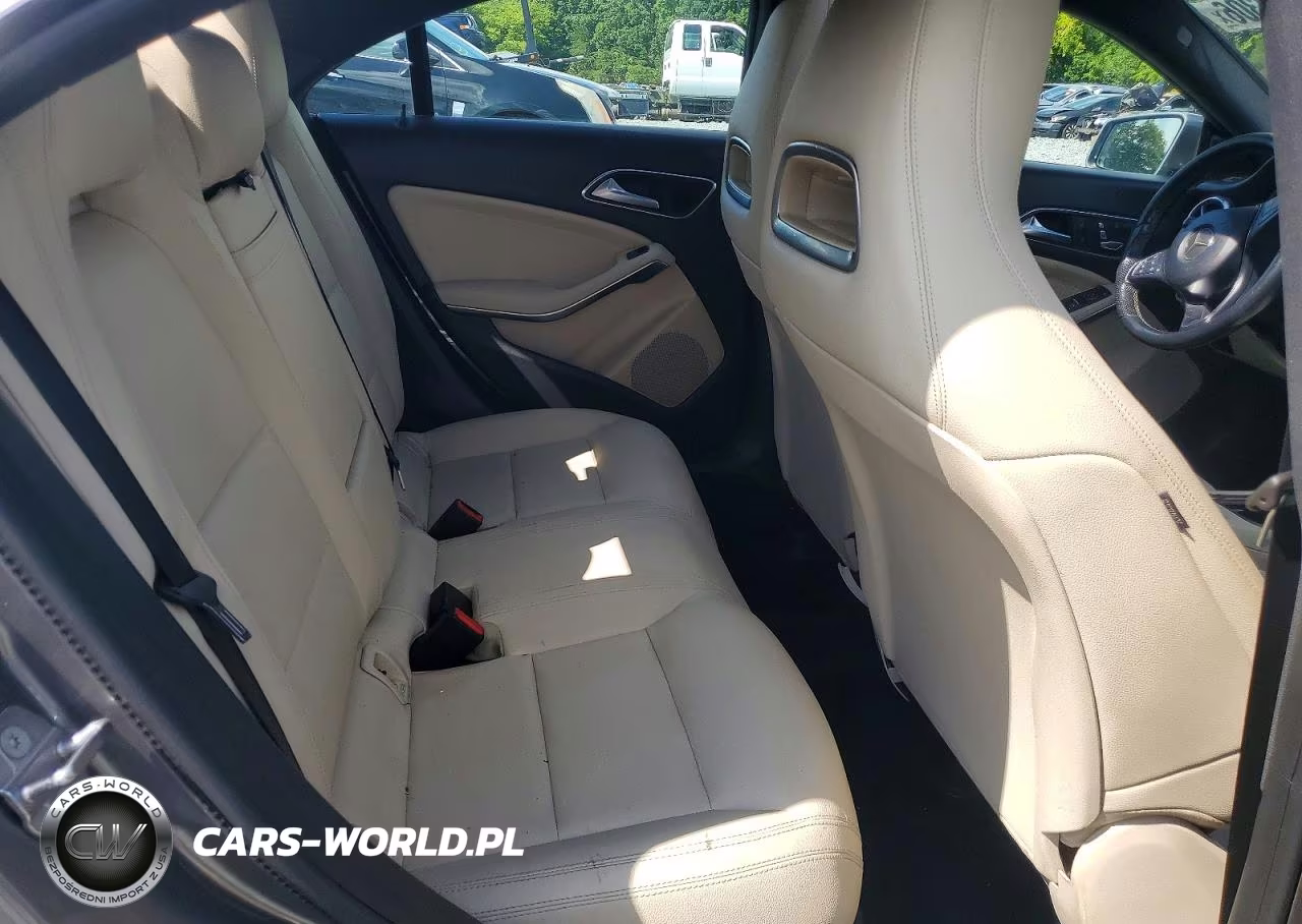2019 Mercedes-Benz Cla 250 VIN:WDDSJ4EB4KN714720 - 10