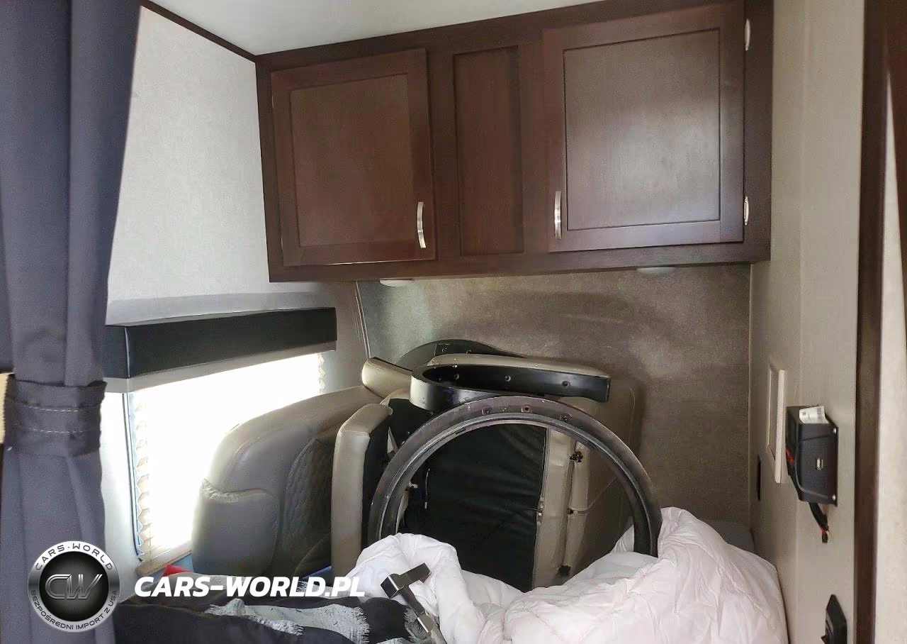 2019 Jayco Octane Camper VIN:1UJBJSBP6K1V50067 - 5
