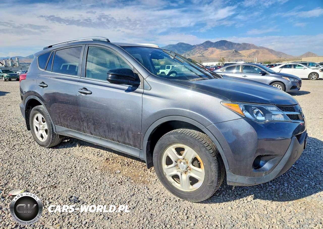 2013 Toyota Rav4 Le VIN:JTMBFREV3DD036697 - 4