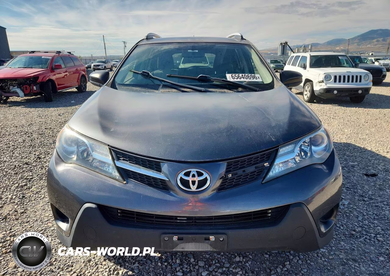 2013 Toyota Rav4 Le VIN:JTMBFREV3DD036697 - 5