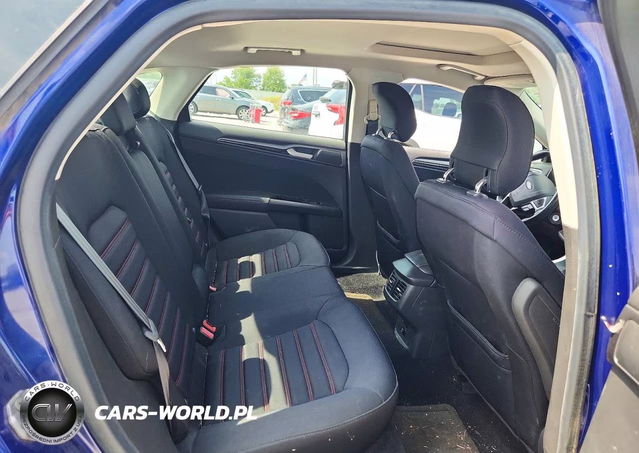 2013 Ford Fusion Se VIN:3FA6P0HR2DR180702 - 10