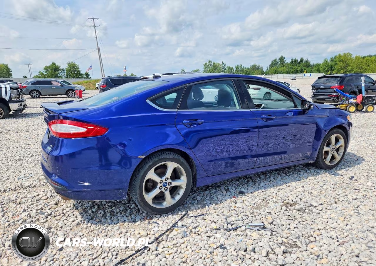2013 Ford Fusion Se VIN:3FA6P0HR2DR180702 - 3