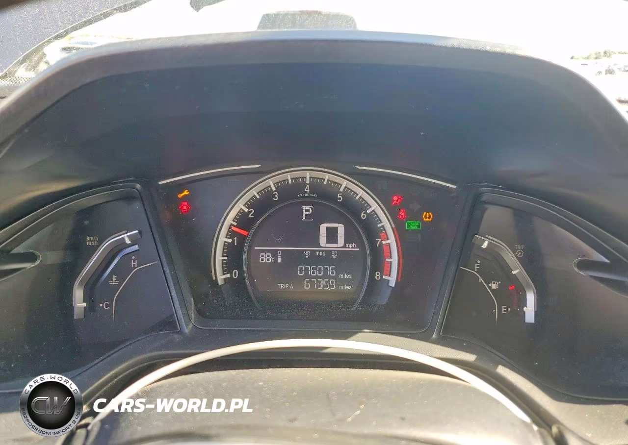 HONDA CIVIC LX VIN:19XFC2F51JE001781 - 9