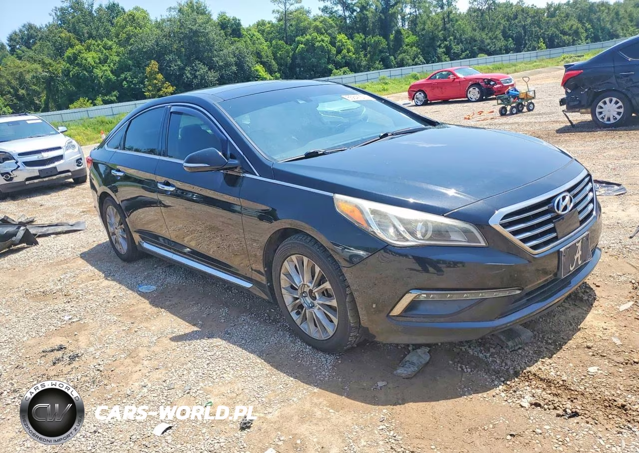 2015 Hyundai Sonata Limited VIN:5NPE34AF2FH185641 - 4