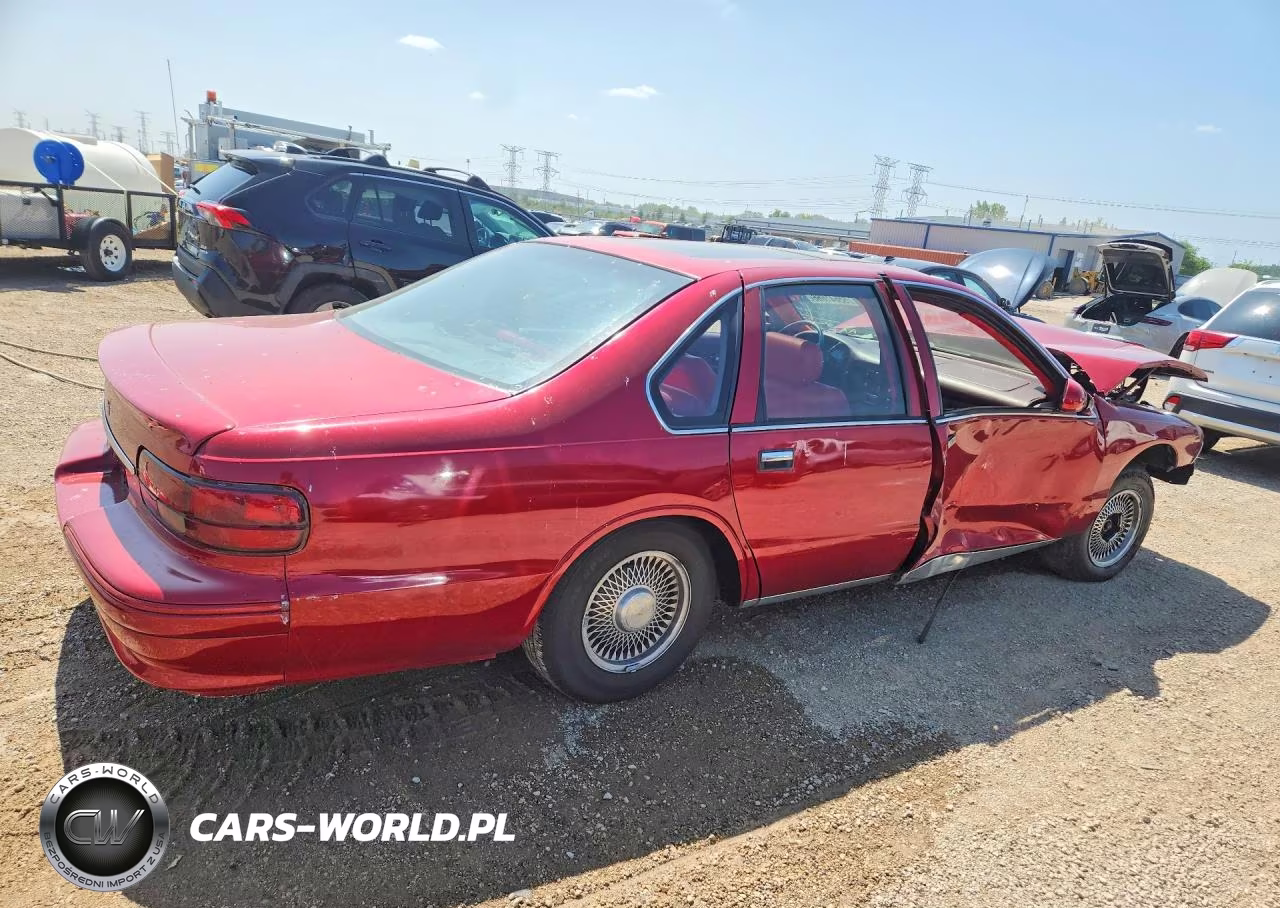 1996 Chevrolet Caprice Classic VIN:1G1BL52W4TR120469 - 3