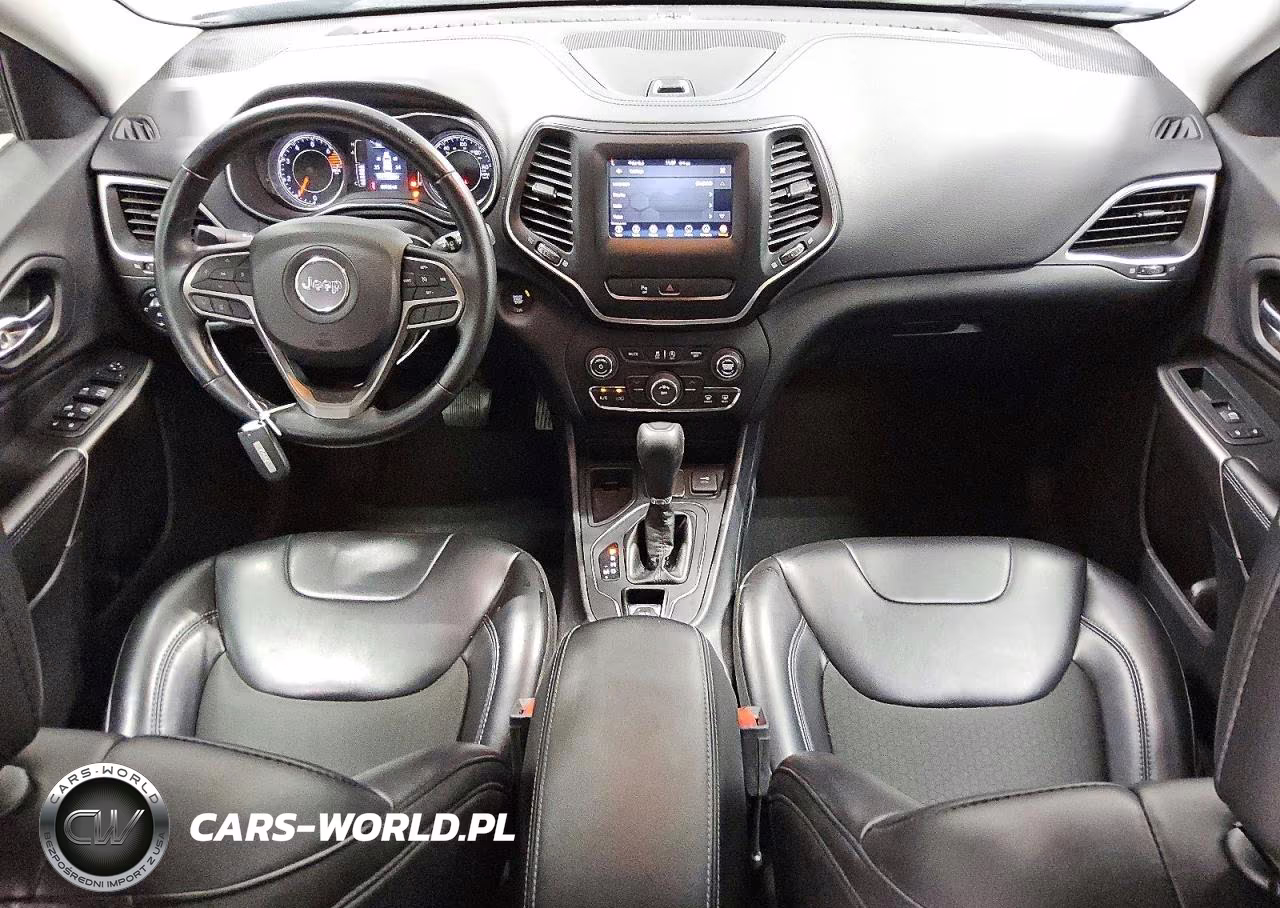 2019 Jeep Cherokee Latitude Plus VIN:1C4PJLLB6KD479112 - 8