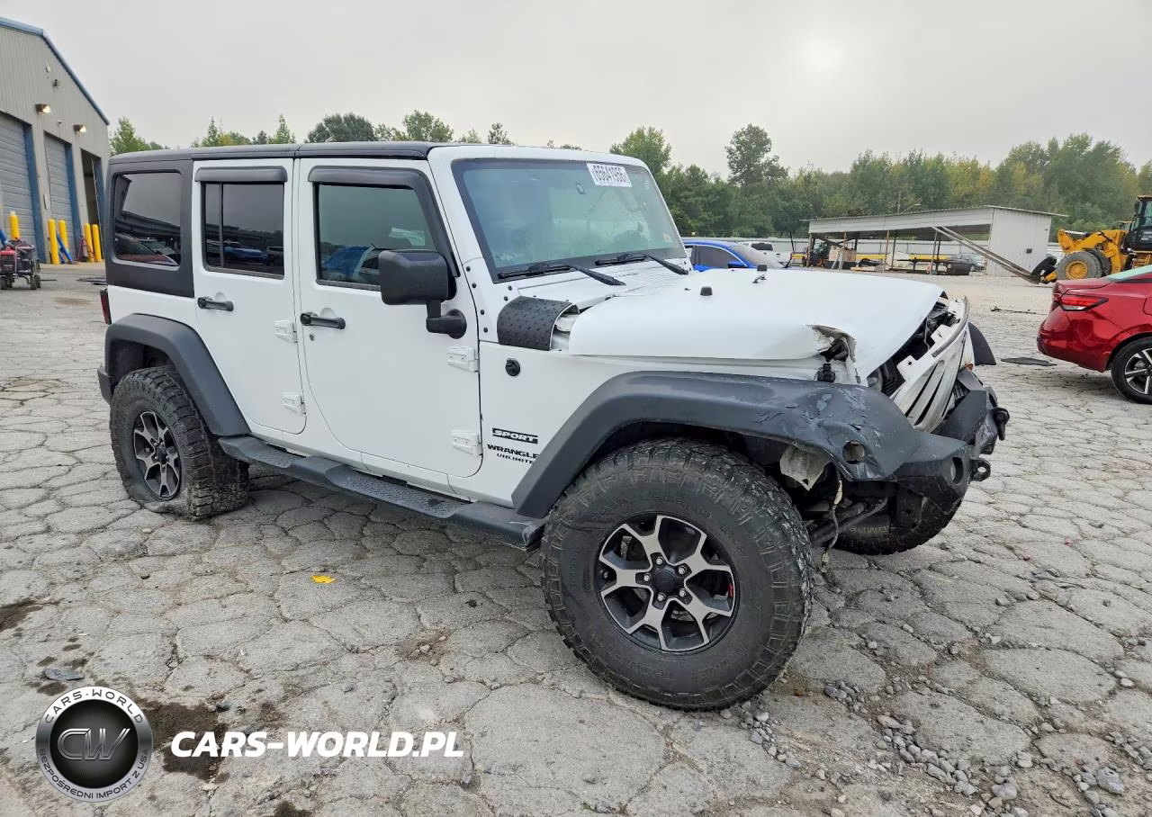 2013 Jeep Wrangler Unlimited Sport VIN:1C4HJWDG7DL679862 - 4