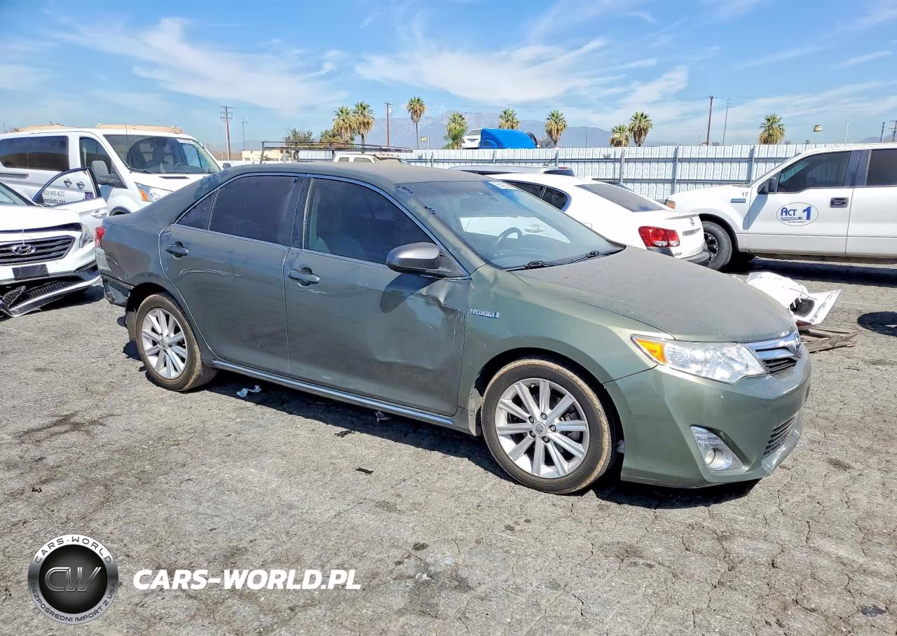 2014 Toyota Camry Hybrid Xle VIN:4T1BD1FK7EU126430 - 4