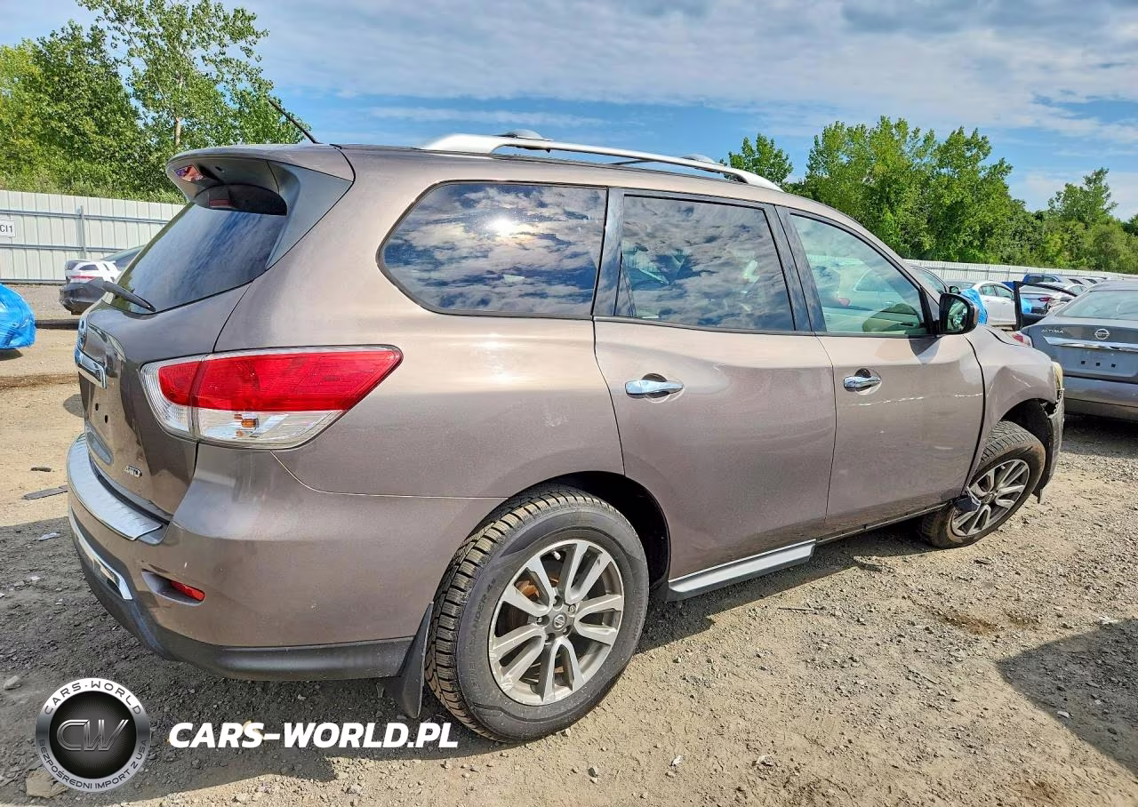 2013 Nissan Pathfinder S VIN:5N1AR2MM1DC668652 - 3