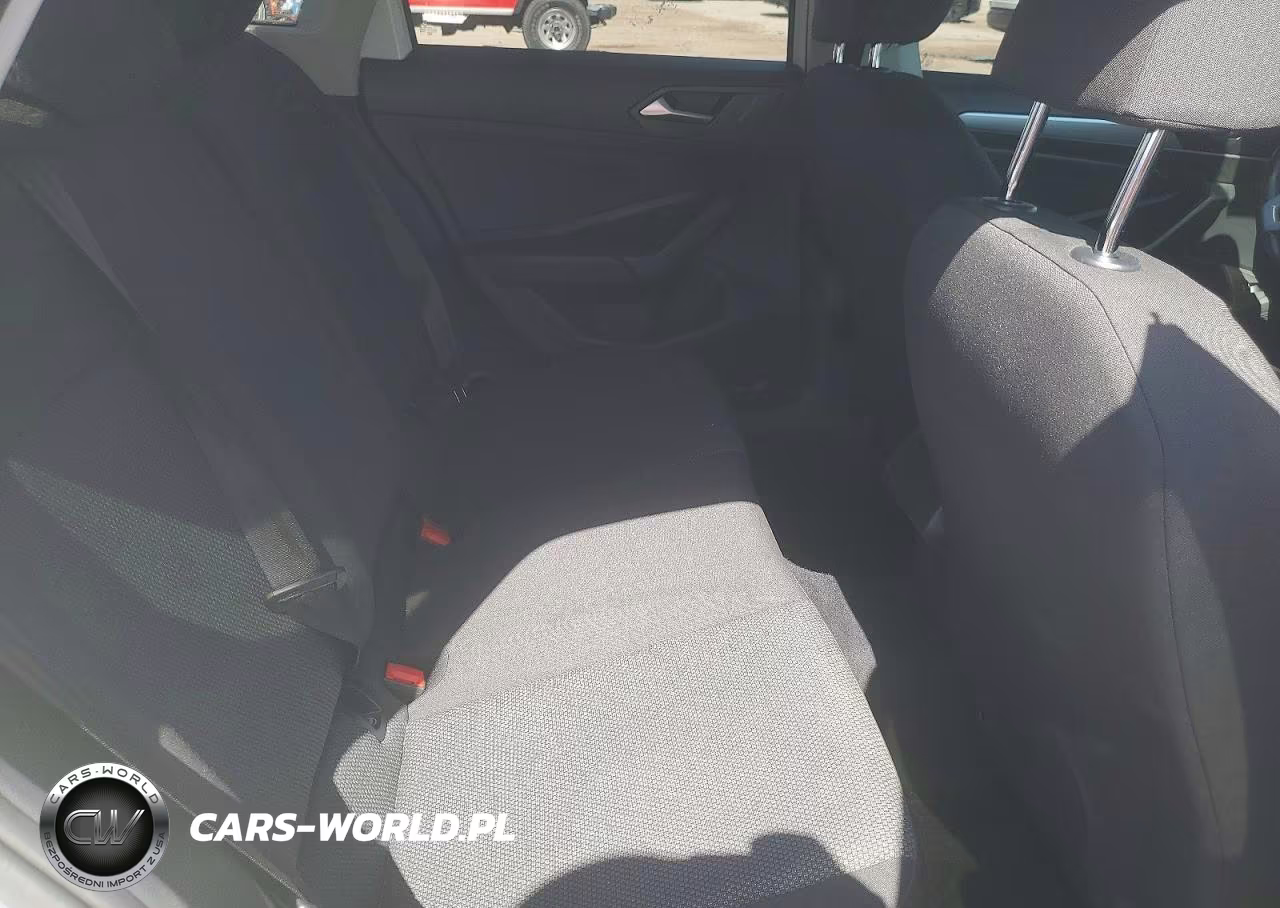 2019 Volkswagen Jetta S VIN:3VWCB7BU0KM154009 - 10