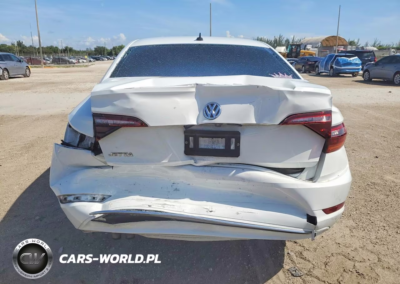 2019 Volkswagen Jetta S VIN:3VWCB7BU0KM154009 - 6