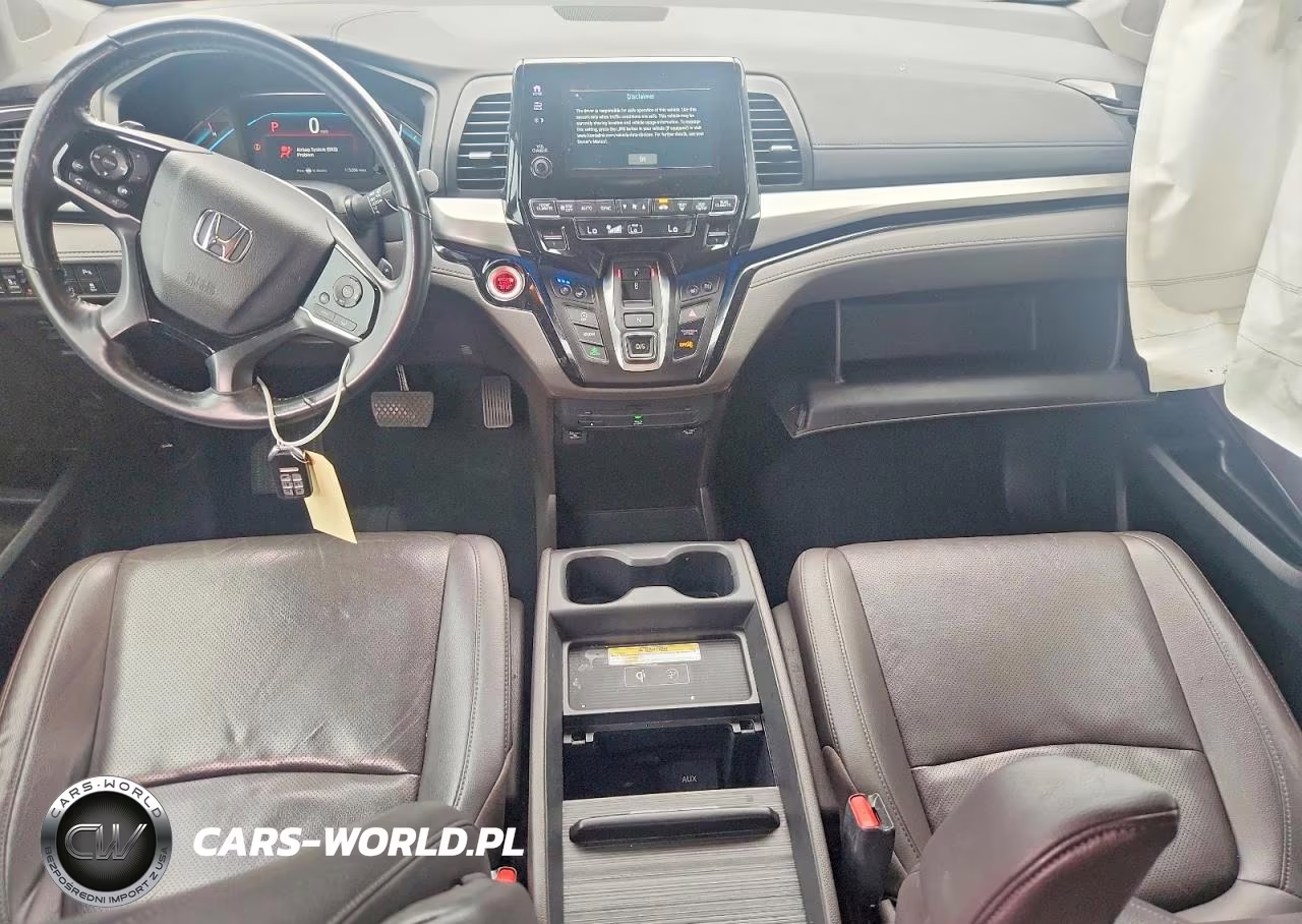 2018 Honda Odyssey Elite VIN:5FNRL6H90JB035810 - 8