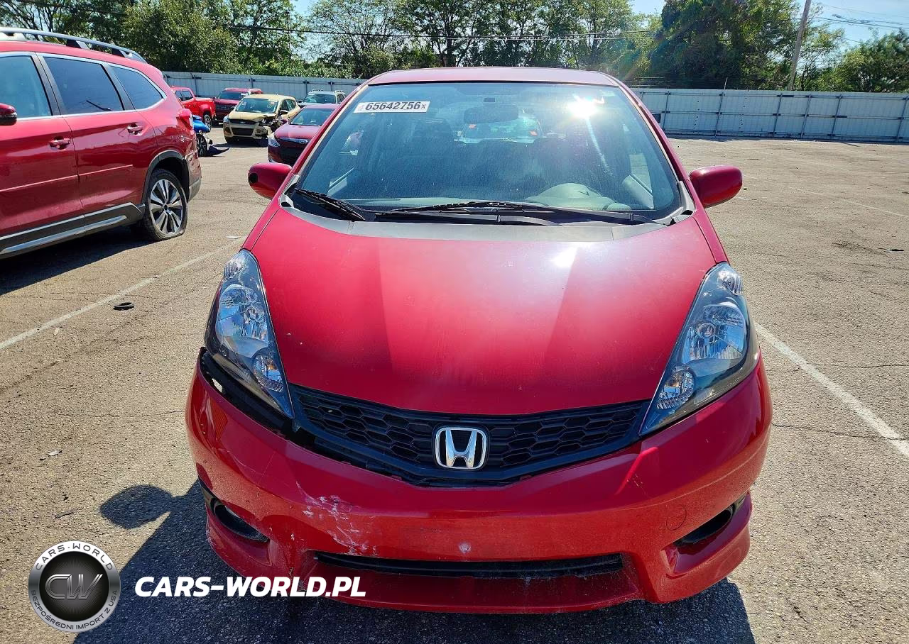 2012 Honda Fit Sport VIN:JHMGE8H57CC012520 - 5