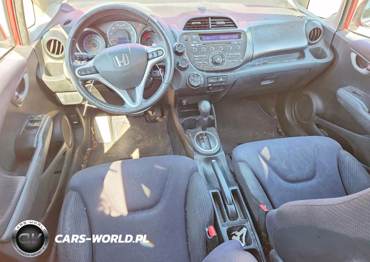 2012 Honda Fit Sport VIN:JHMGE8H57CC012520 - 8