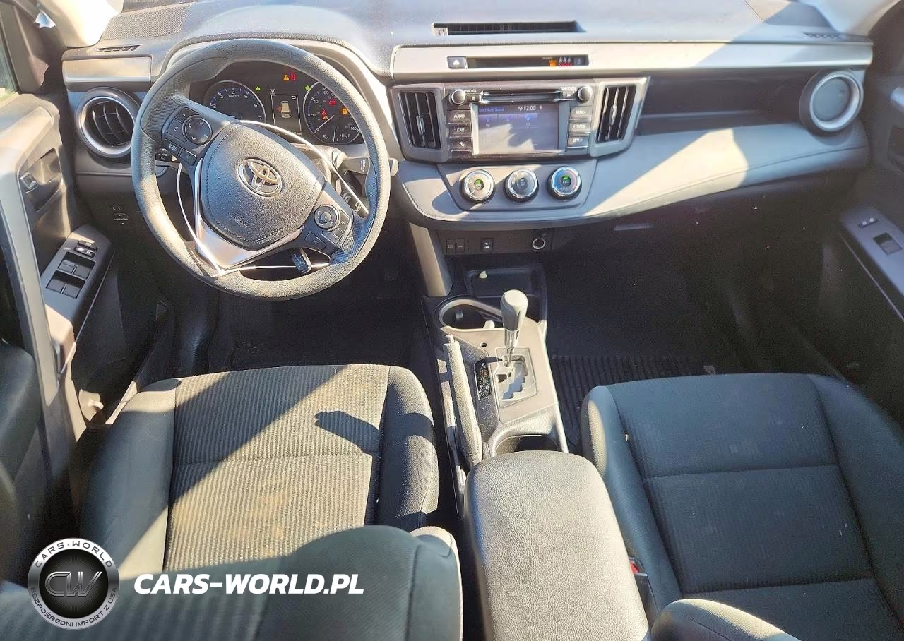 2018 Toyota Rav4 Le VIN:2T3BFREV1JW810136 - 8