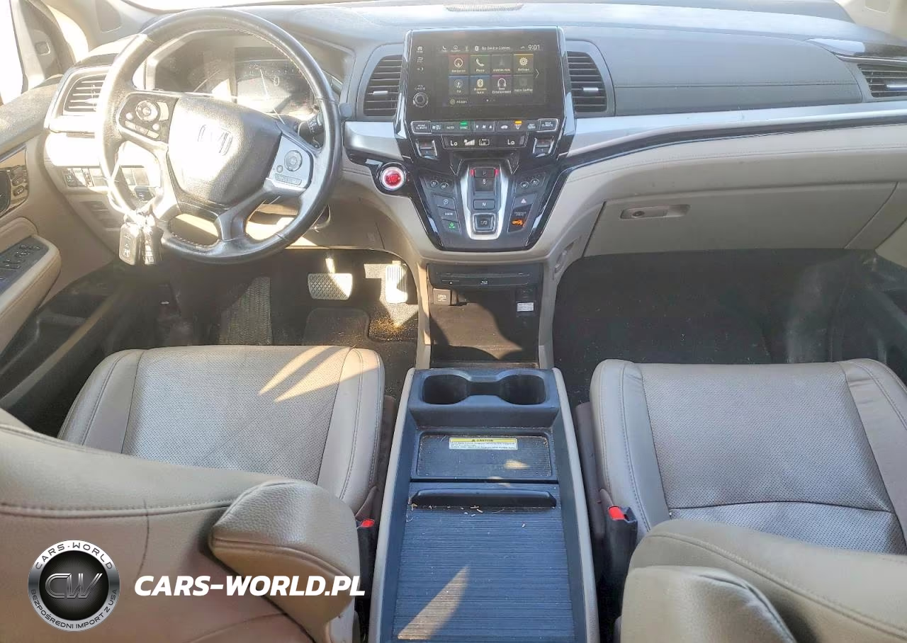 2018 Honda Odyssey Elite VIN:5FNRL6H96JB108078 - 8